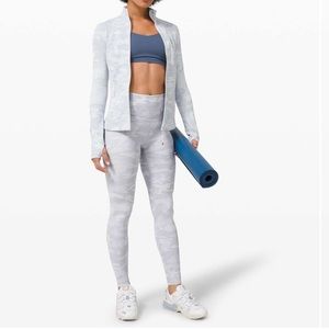 • Lululemon • Wunder Under Leggings Incognito Camo Jacquard Alpine White Star